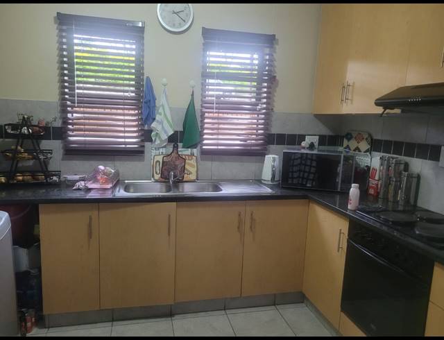 2 BEDROOM APARTMENT FOR SALE IN BISHOPSTOWE